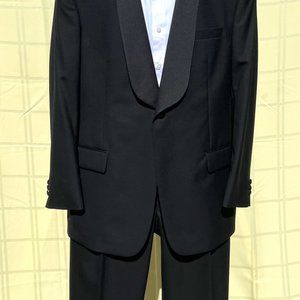NWT Men's Shawl Collar Tuxedo